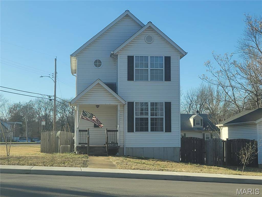 2801 Calvert AVE, Overland, MO 63114