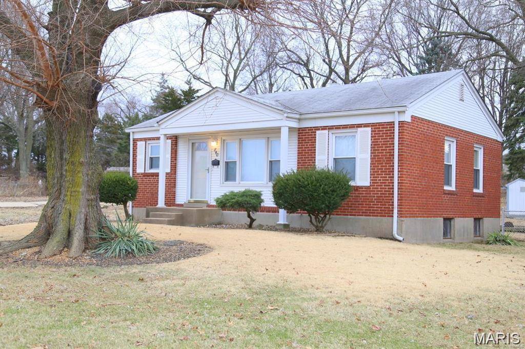 840 Pershall RD, Florissant, MO 63031