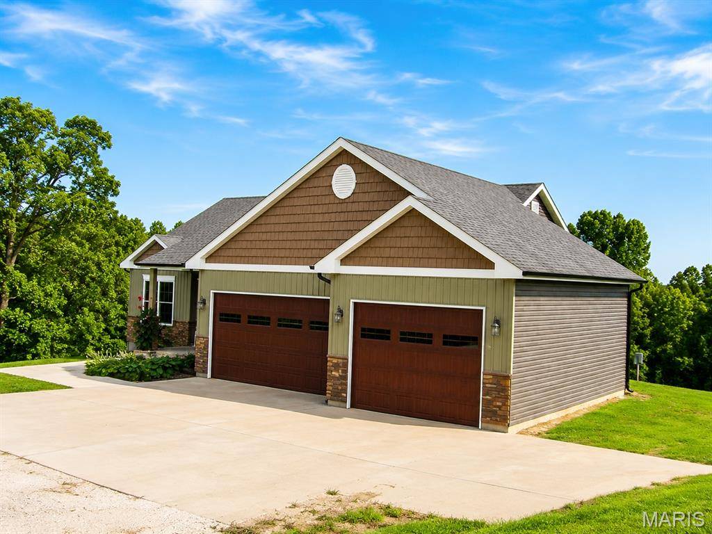 6779 Elmont RD, Sullivan, MO 63080
