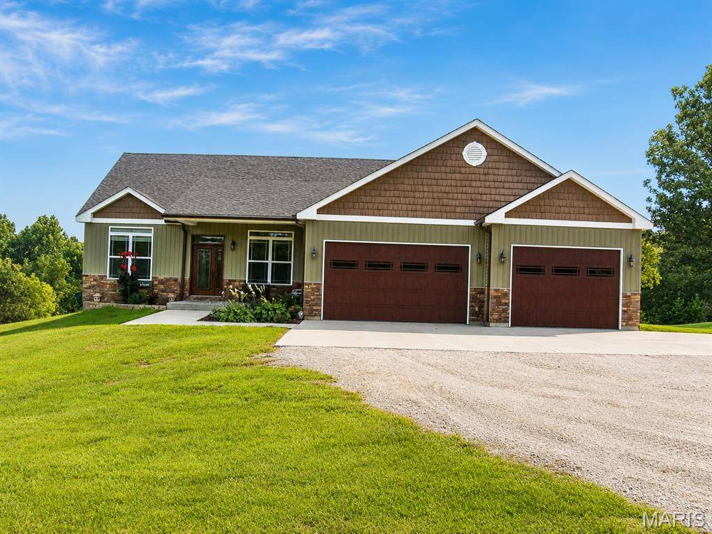 6779 Elmont RD, Sullivan, MO 63080