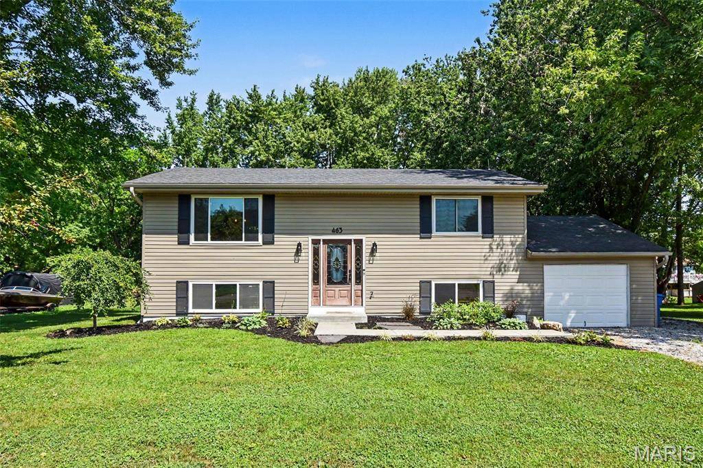 463 Tamarach DR, Edwardsville, IL 62025