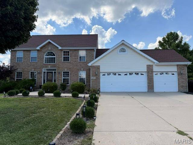 2213 Birmingham DR, Belleville, IL 62221