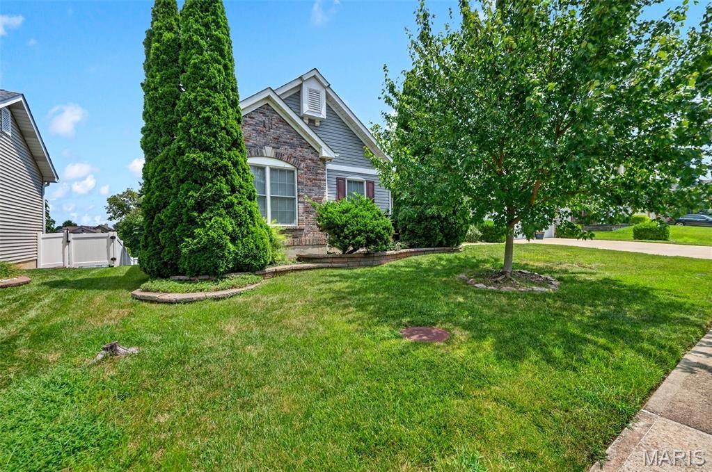 4425 Millcroft DR, St Charles, MO 63304