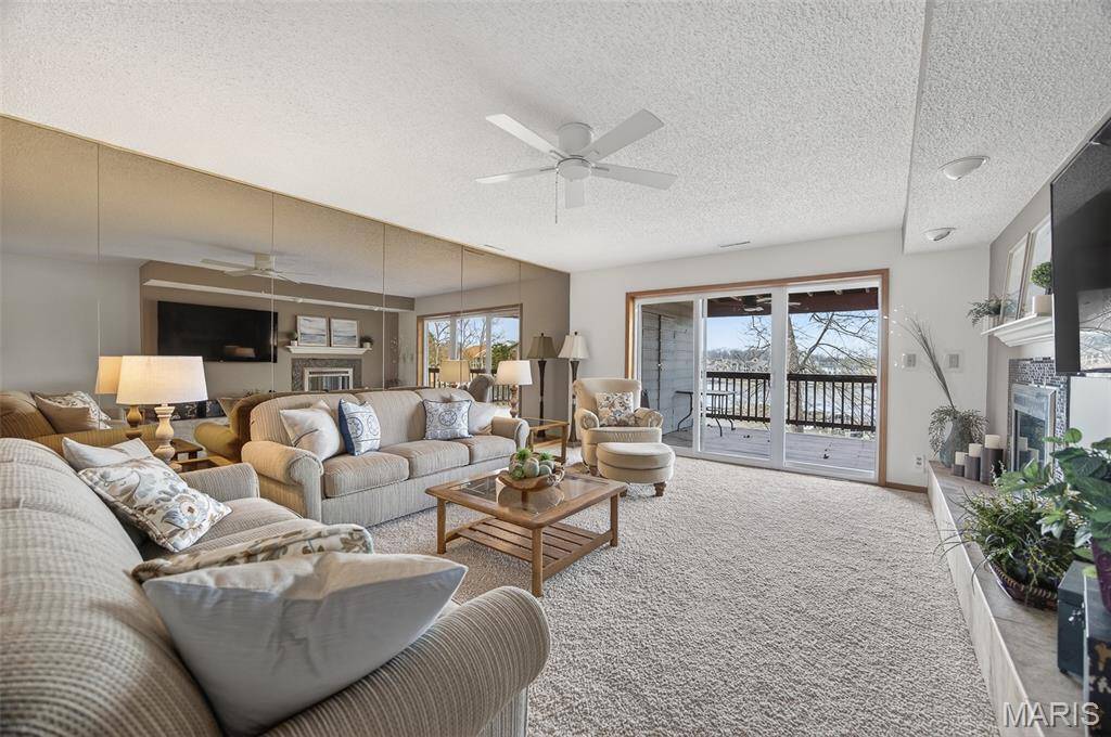 1165 Jeffries RD #A-1, Osage Beach, MO 65065