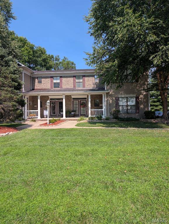 5017 River Aire DR S #3, Godfrey, IL 62035