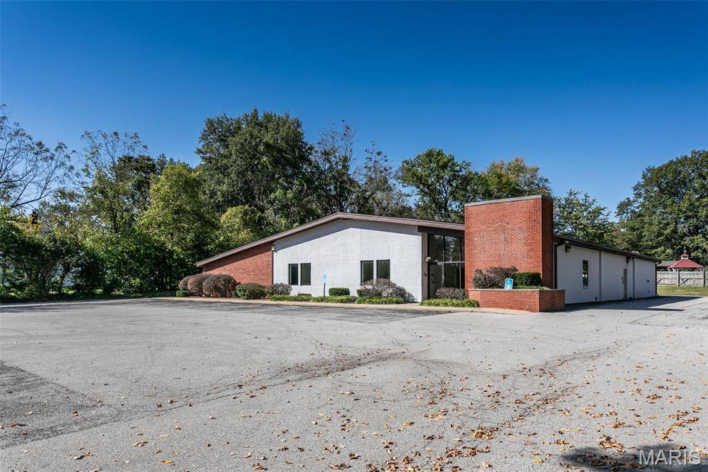 1520 Mascoutah AVE, Belleville, IL 62220