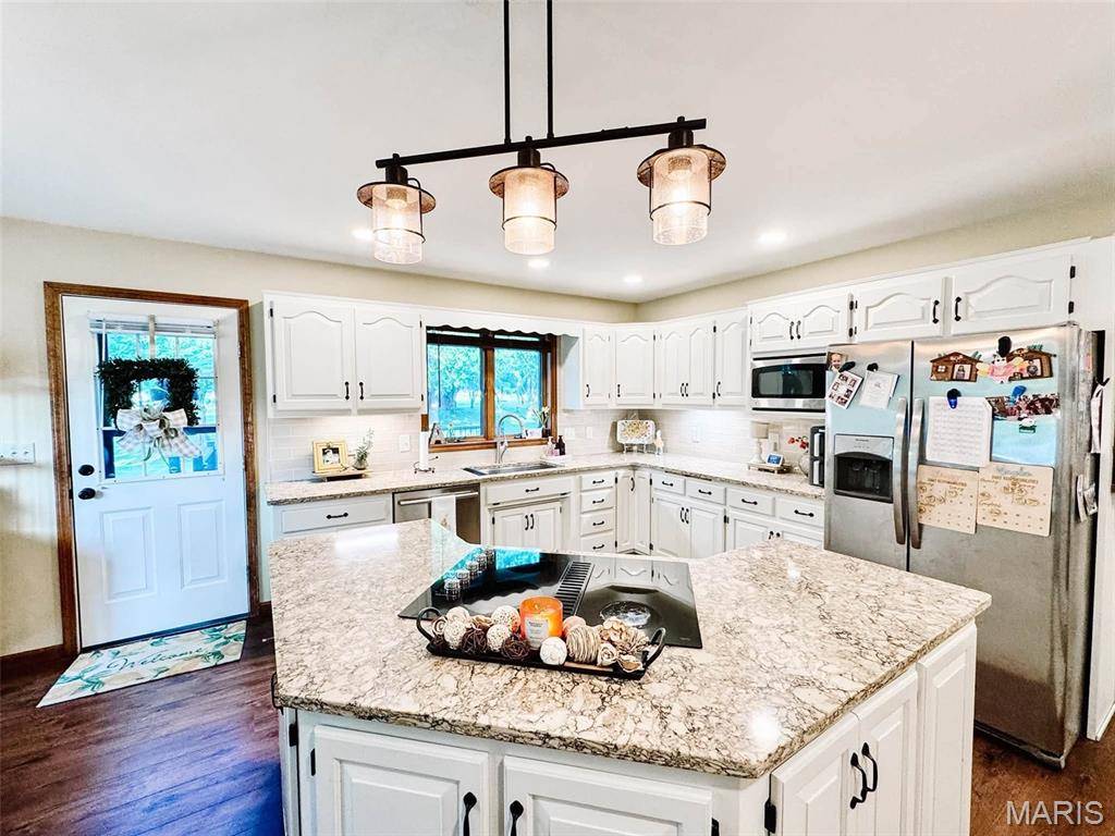 14 Ruth LN, Monroe City, MO 63456