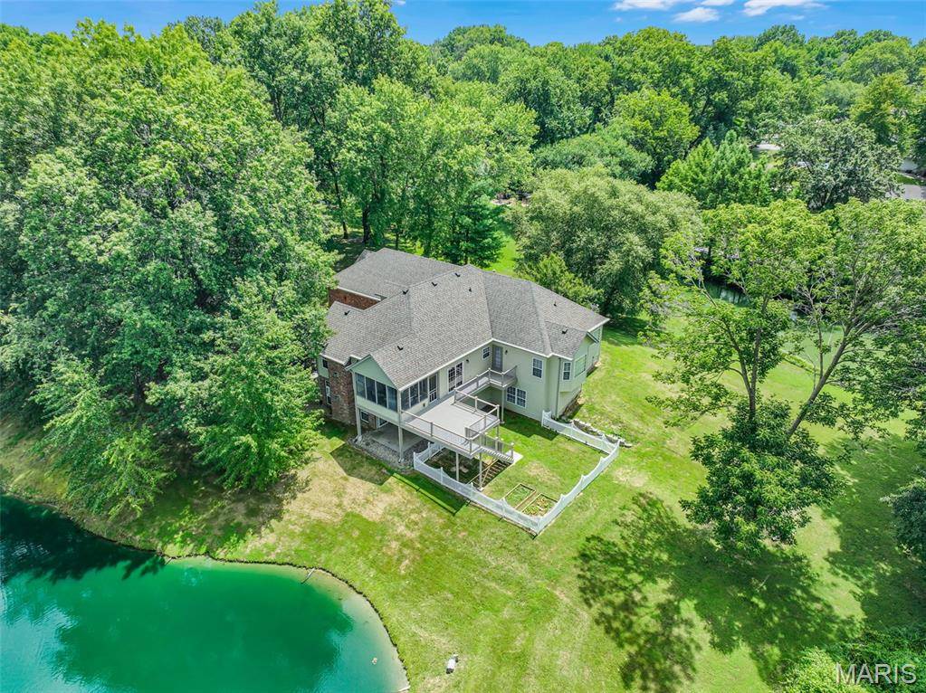 803 Schwarz RD, Edwardsville, IL 62025
