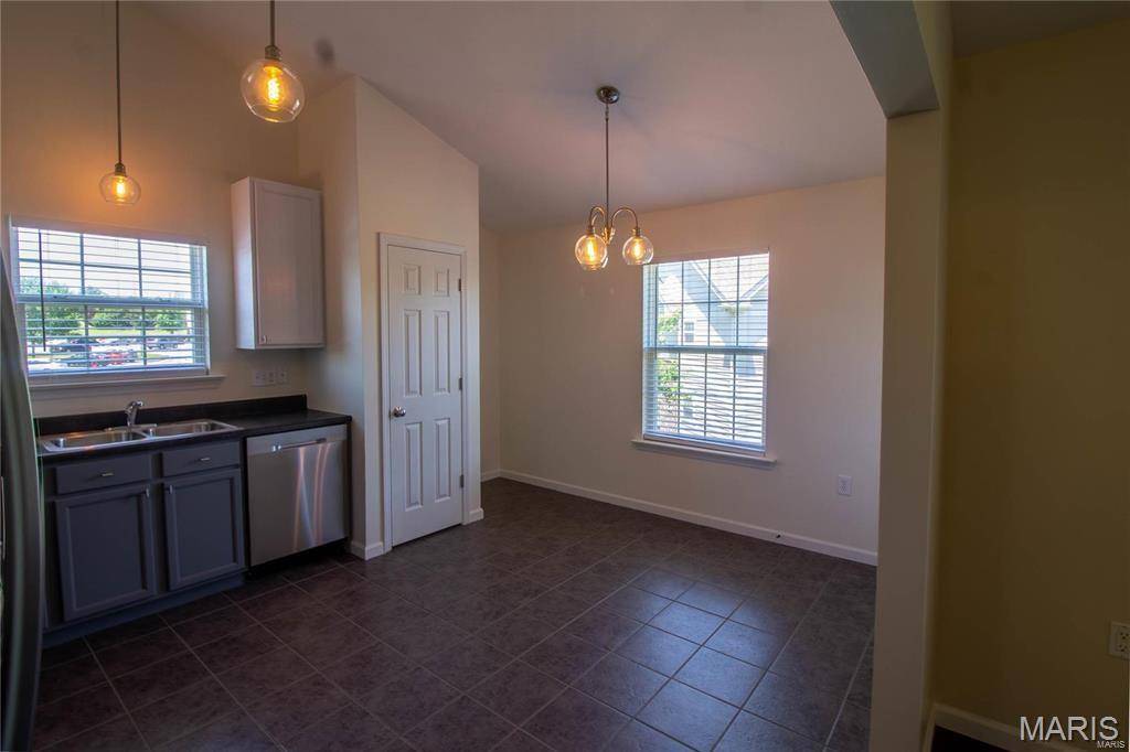 1832 piedmont CT, St Peters, MO 63304