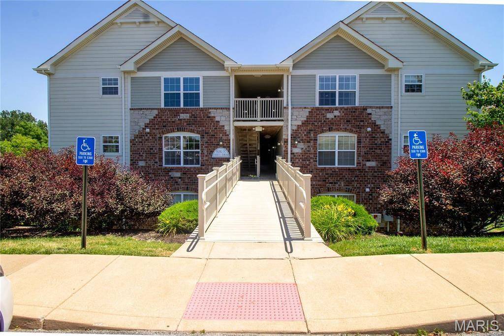 1832 piedmont CT, St Peters, MO 63304