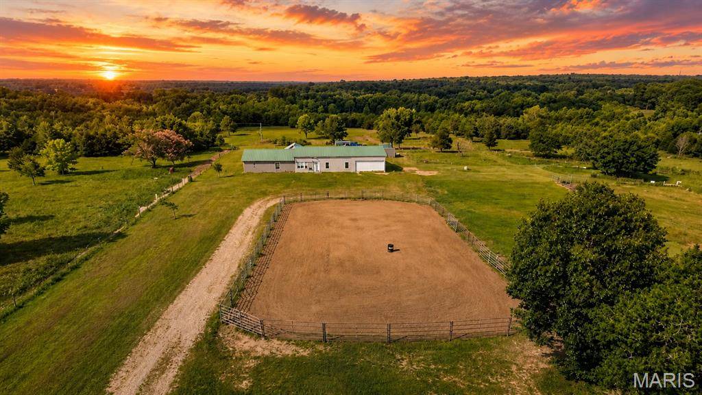 1153 County Road 6040, Salem, MO 65560