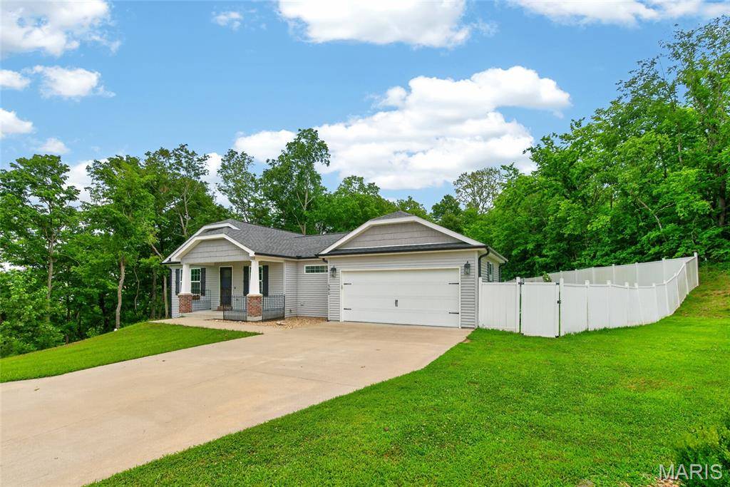 391 Leimer LN, Jackson, MO 63755