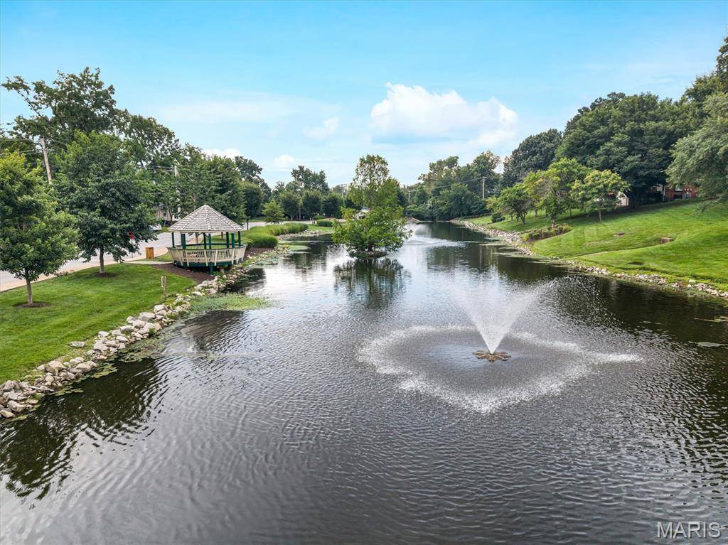 8912 N Swan CIR, Brentwood, MO 63144