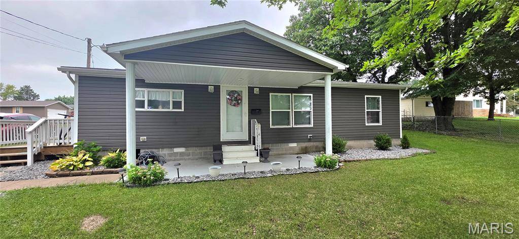 501 E Broadway ST, Steeleville, IL 62288