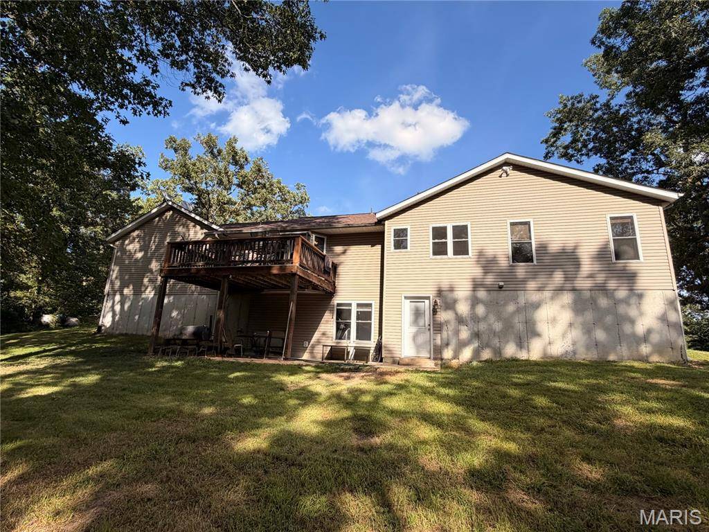 719 White Dogwood CT, St Clair, MO 63077