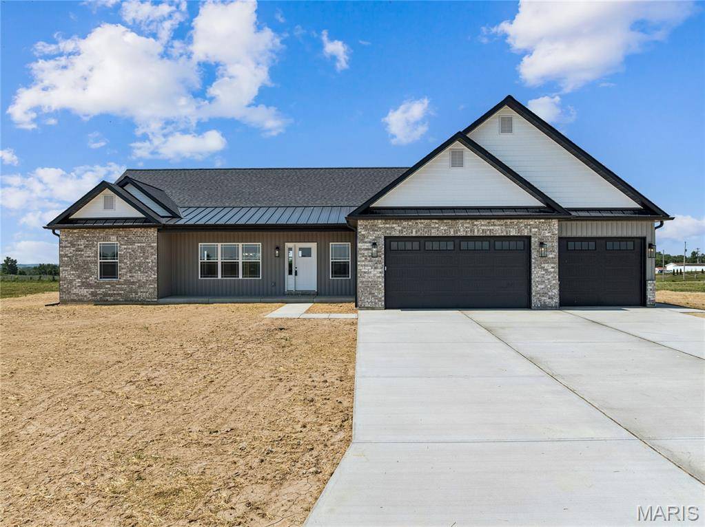 101 Sunrise Lane, Old Monroe, MO 63369