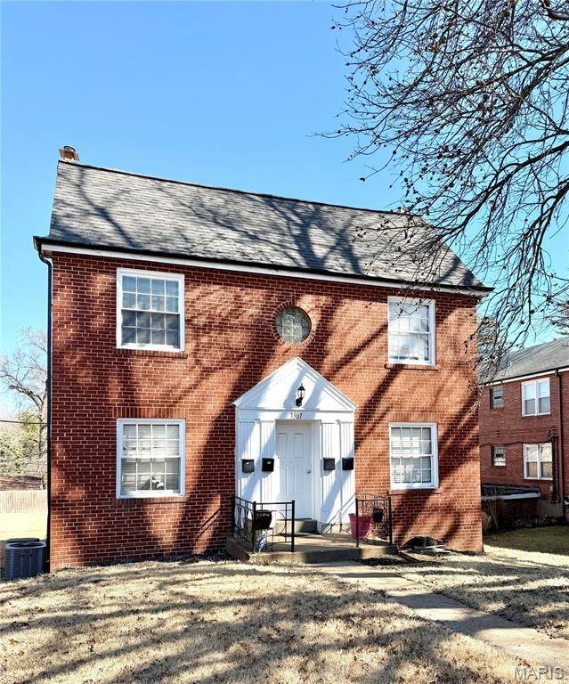 7307 Pasadena BLVD, Pasadena Hills, MO 63121