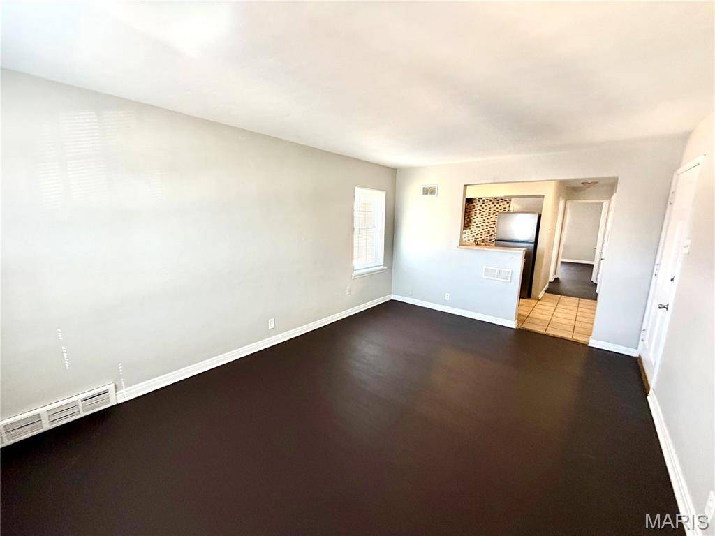 7307 Pasadena BLVD, Pasadena Hills, MO 63121