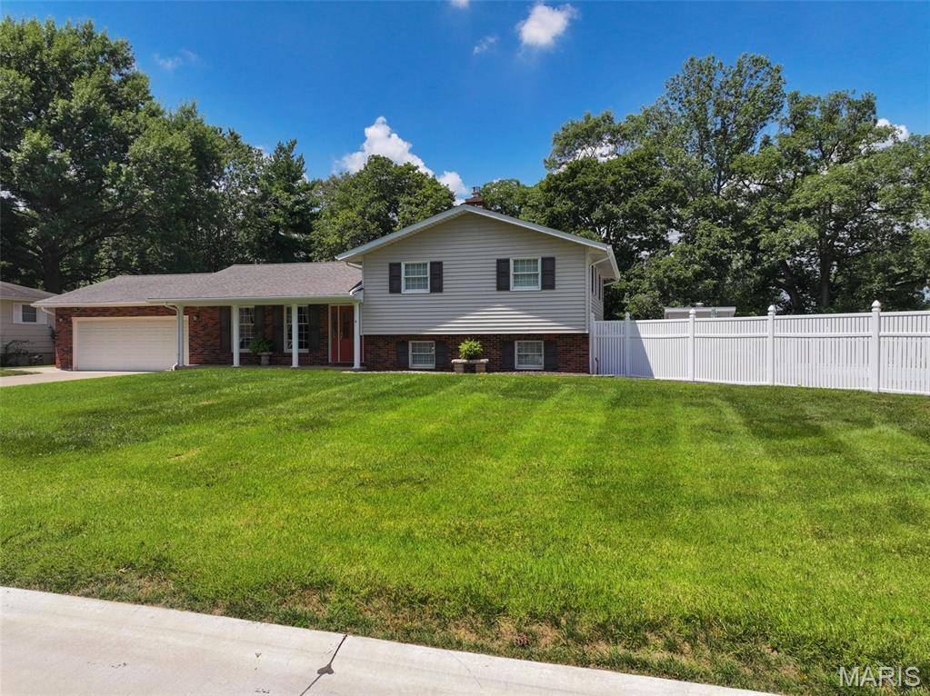 5 Brookdale Drive, Ste Genevieve, MO 63670