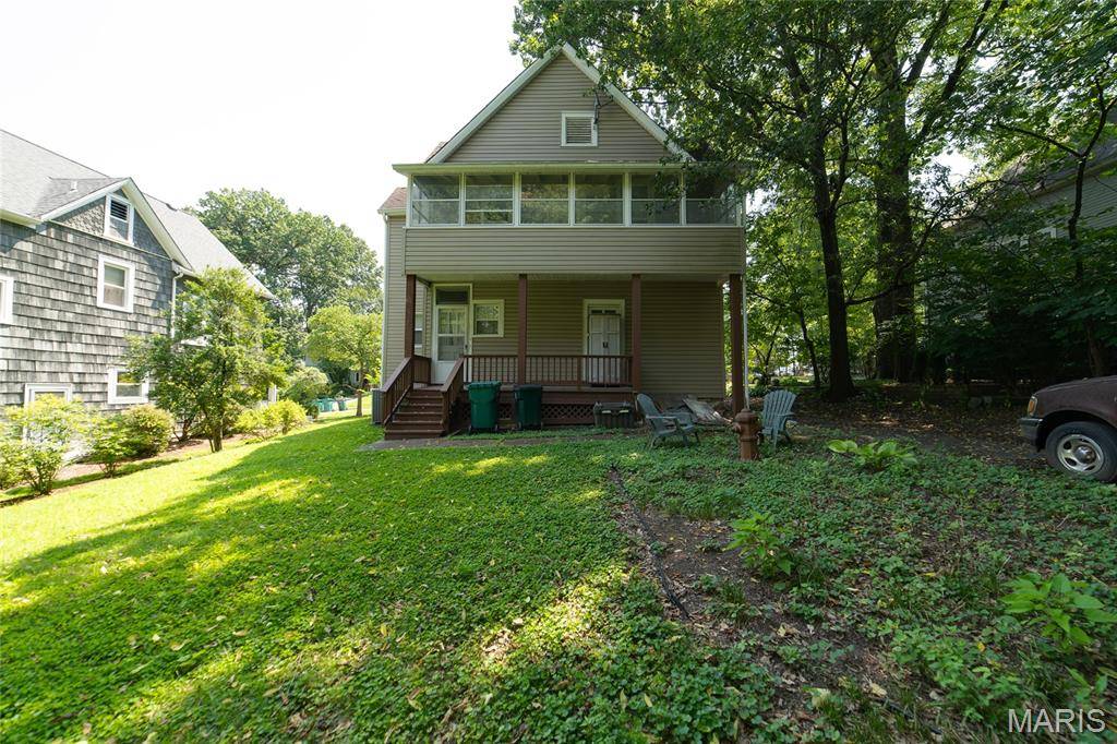 109 N Old Orchard AVE, Webster Groves, MO 63119