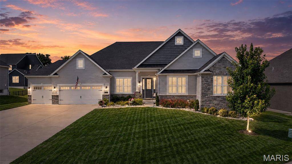 407 Tomahawk Ridge CT, St Charles, MO 63301