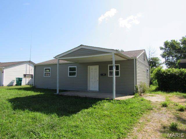 2 Saint Luke CT, Cahokia, IL 62206