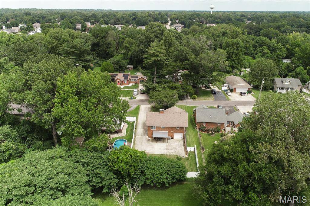 217 Lee AVE, Collinsville, IL 62234
