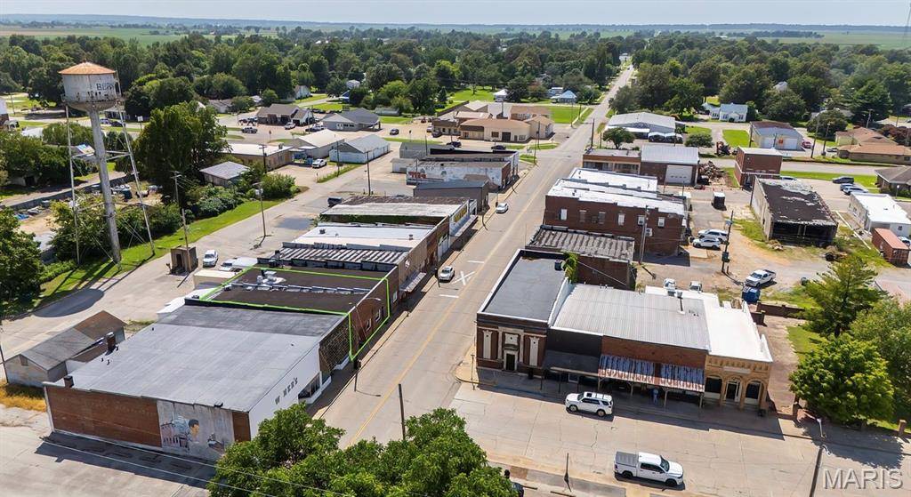 110 E Main AVE, Bernie, MO 63822