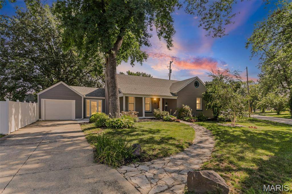 204 Marilyn DR, O'fallon, IL 62269