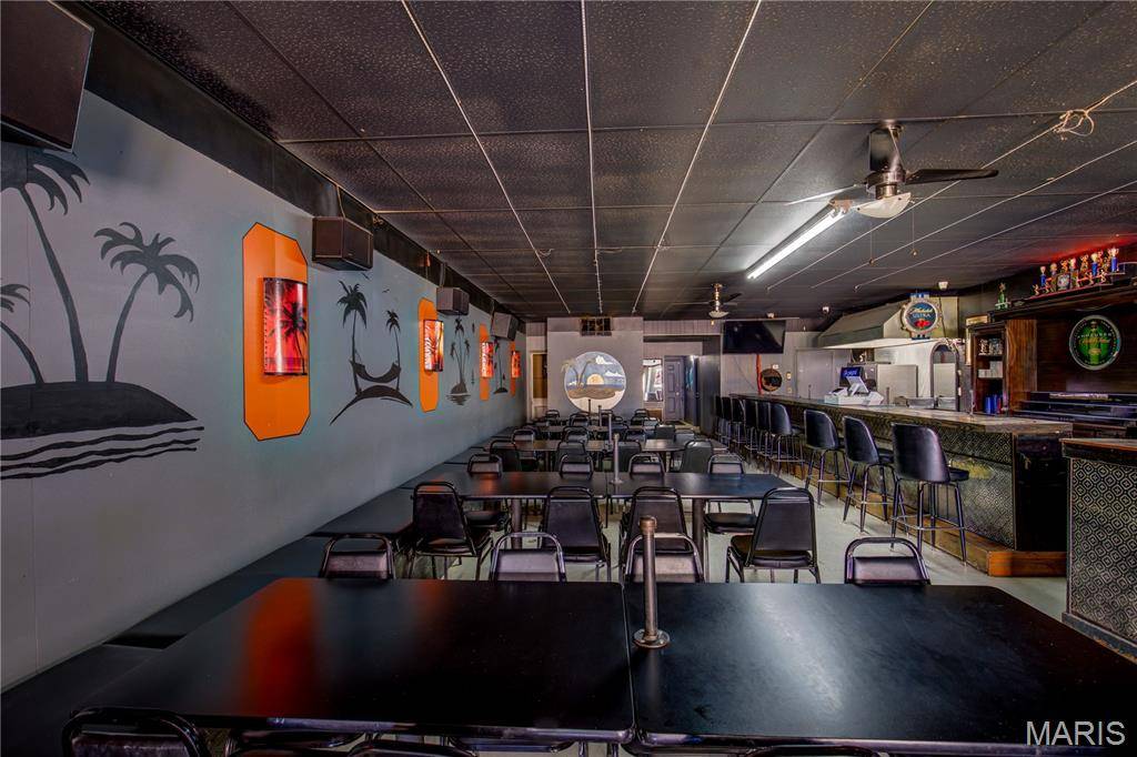 110 E Main AVE, Bernie, MO 63822