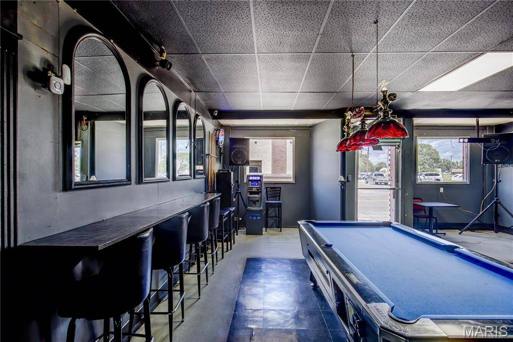 110 E Main AVE, Bernie, MO 63822