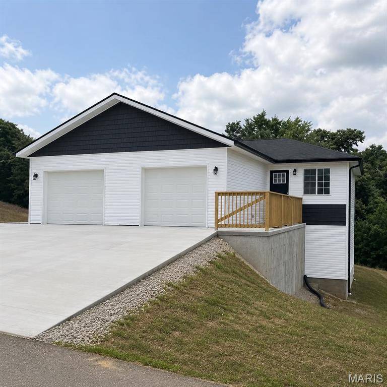 16201 Haidyn RD #B, St Robert, MO 65584