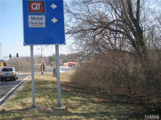 10066 Big Bend RD, Crestwood, MO 63122