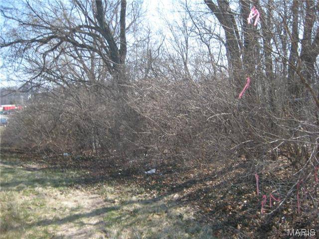 10066 Big Bend RD, Crestwood, MO 63122