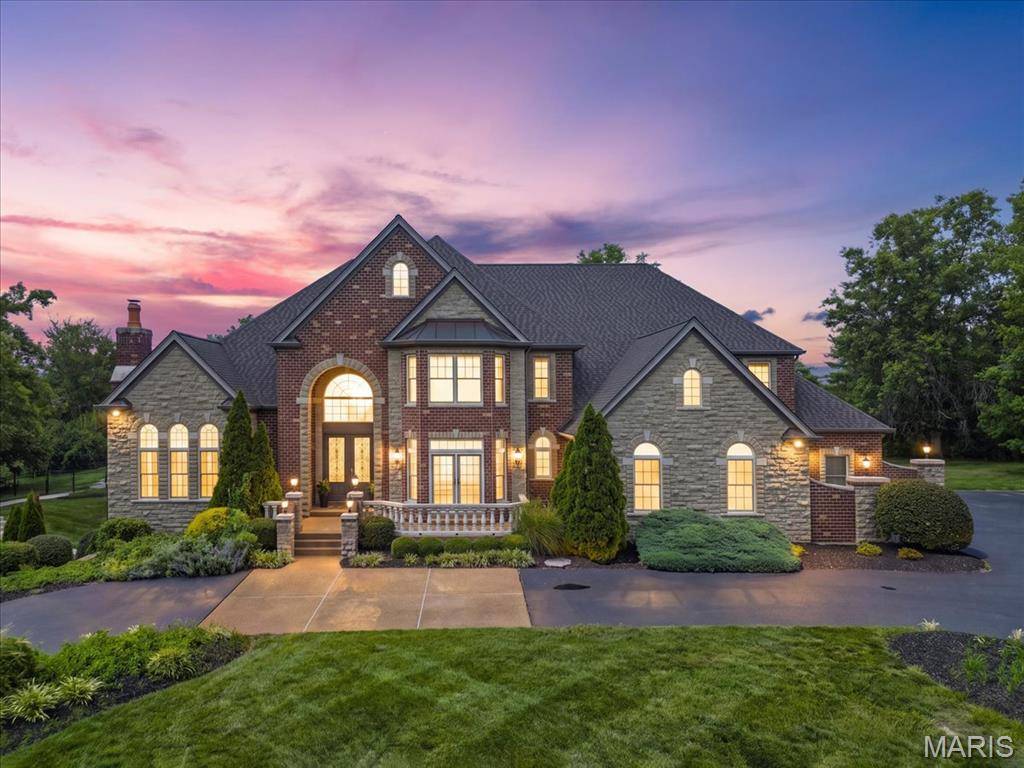 33 Chapel Hill EST, St Louis, MO 63131