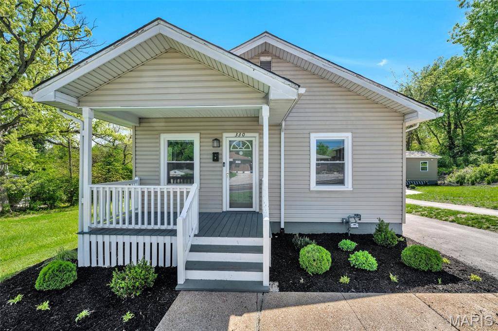 330 Chambers RD, Riverview, MO 63137