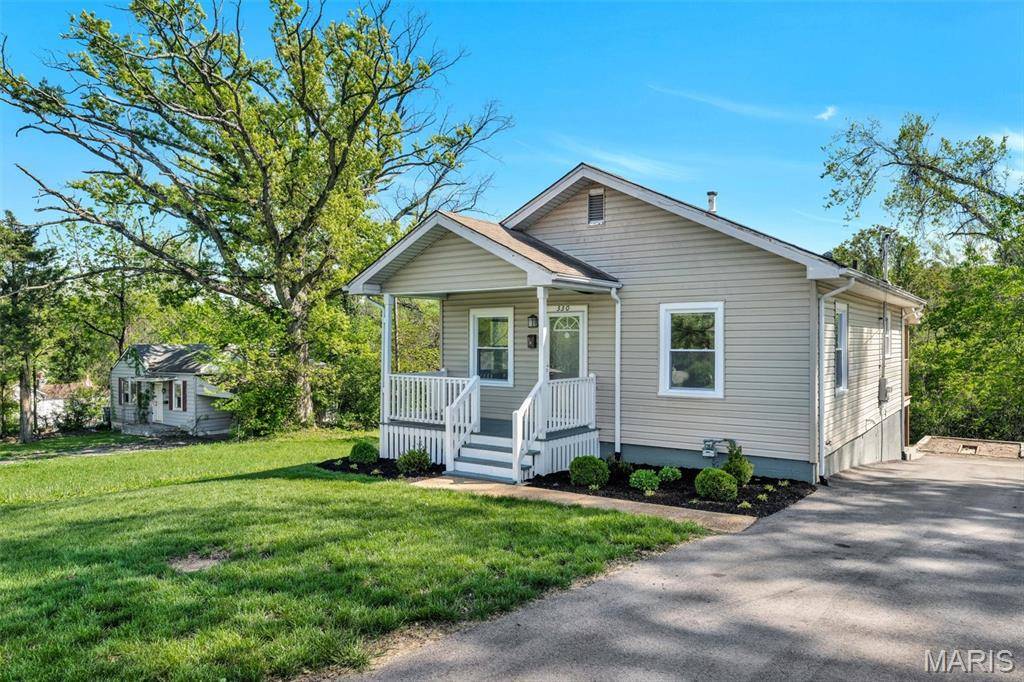 330 Chambers RD, Riverview, MO 63137
