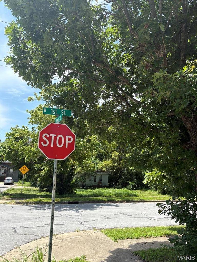 401 W 1st ST, Rolla, MO 65401