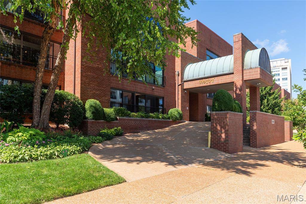 4540 Laclede AVE #303, St Louis, MO 63108