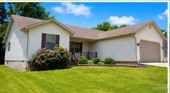 956 Sunny Valley LN, Poplar Bluff, MO 63901