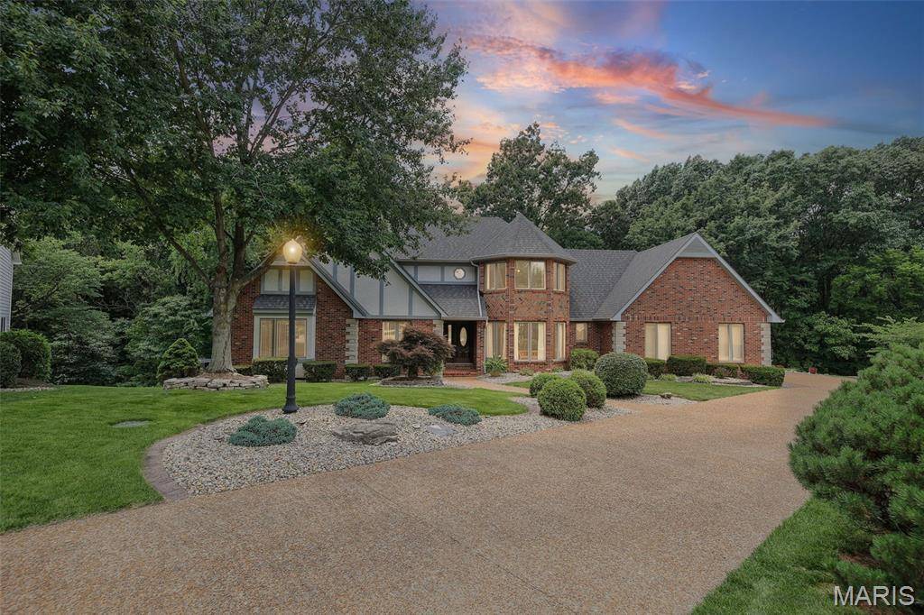 5 Cherie CT, Edwardsville, IL 62025