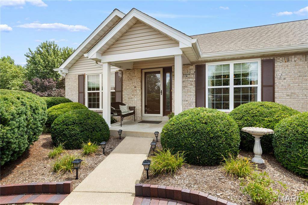 8 Autumn Grove CT, O'fallon, MO 63366