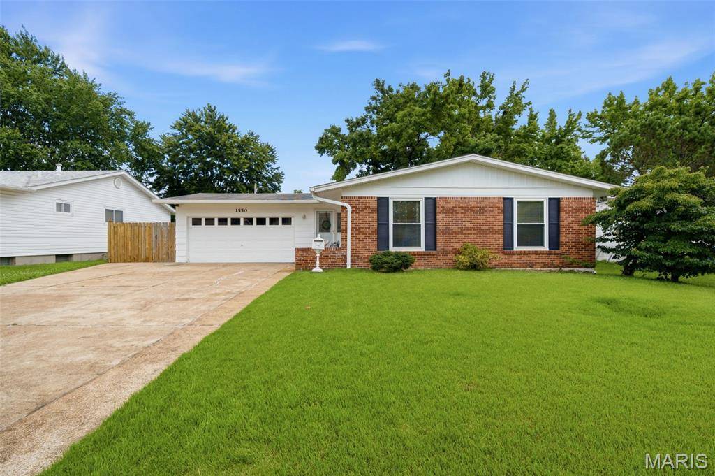 Address not disclosed, Florissant, MO 63031