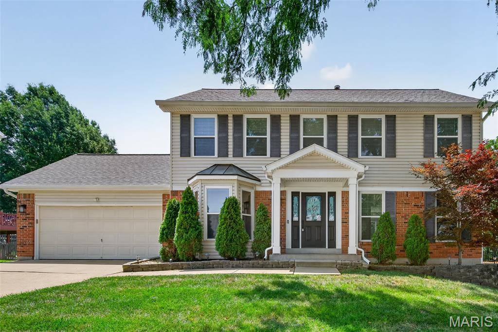 1525 Atlantic Crossing DR, Fenton, MO 63026