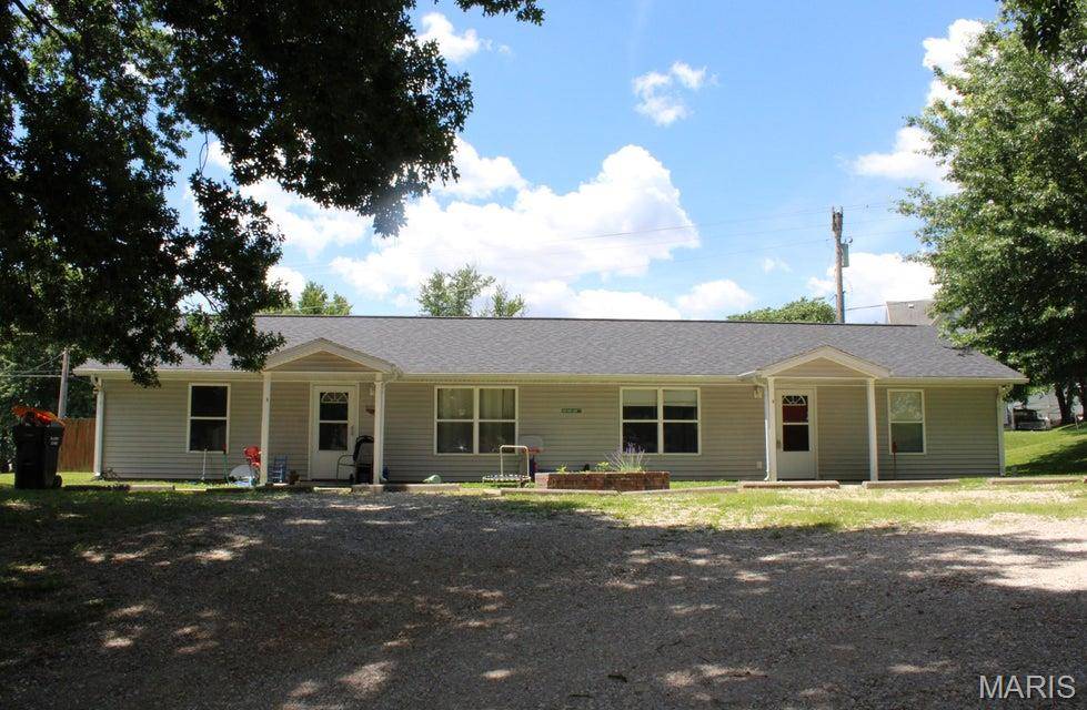 500 Oak Leaf LN, Other, MO 65059