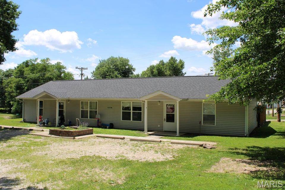500 Oak Leaf LN, Other, MO 65059