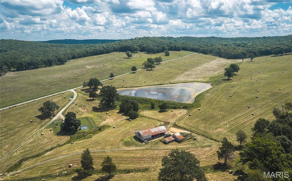 10555 Pashia RD, Potosi, MO 63664