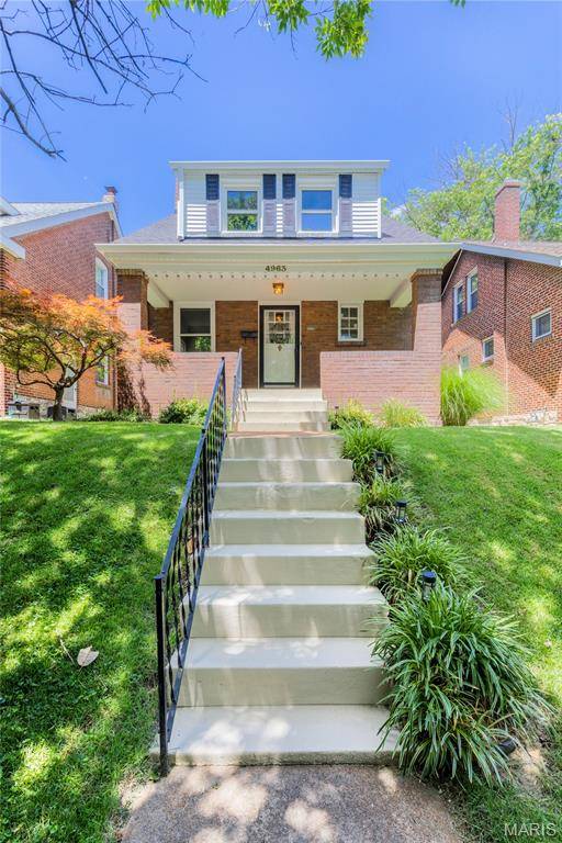 4963 Sutherland AVE, St Louis, MO 63109
