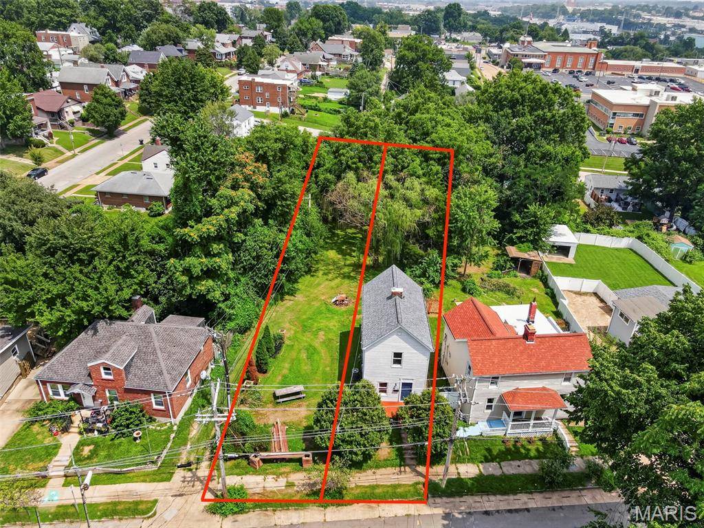 1316 Graham ST, St Louis, MO 63139