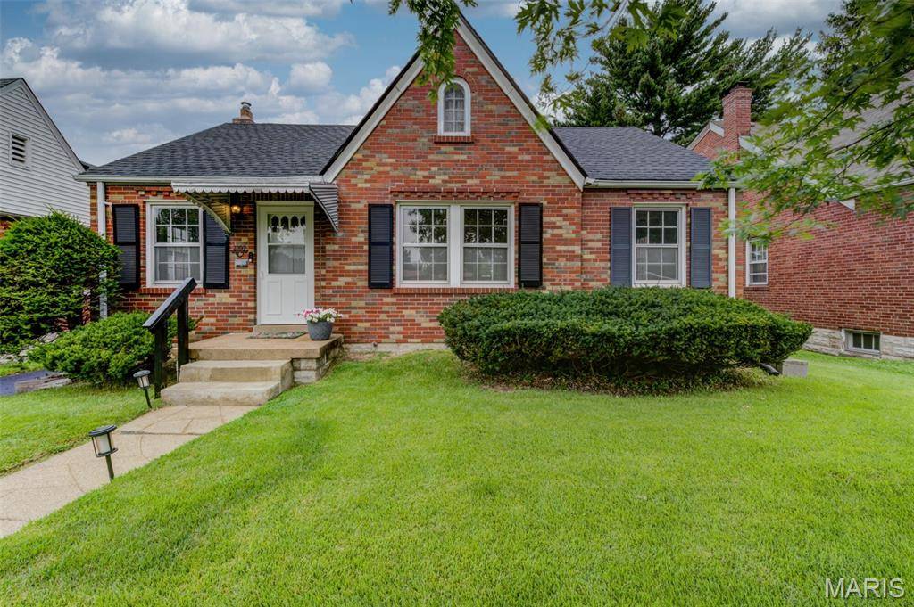 2307 Brown RD, Overland, MO 63114